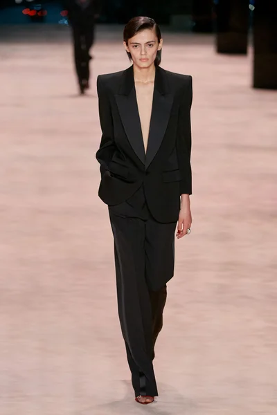Look 54